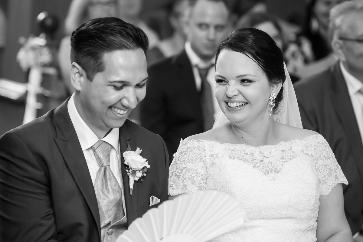 Brautpaar bei Trauung